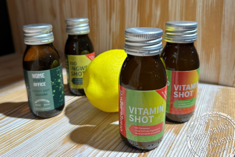 Vitamin-Shot mit Werbeetikett als Give away