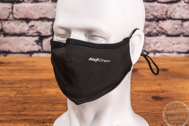 Mund Nasen Maske in schwarz bedruckt mit Alz Chem Logo